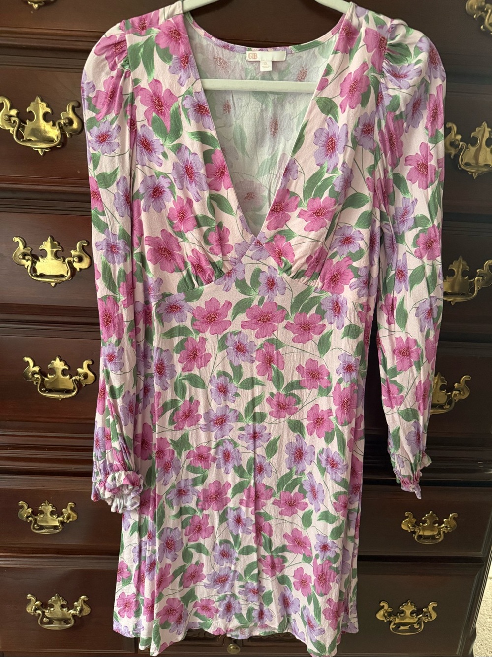 Gianni Bini Pink Floral V-Neck Long Sleeve Dress